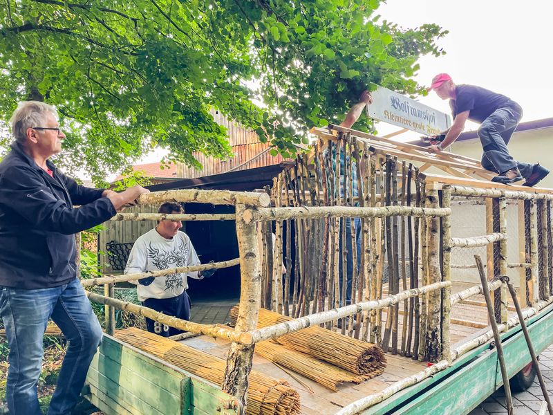 Im Schatten des Schlosses