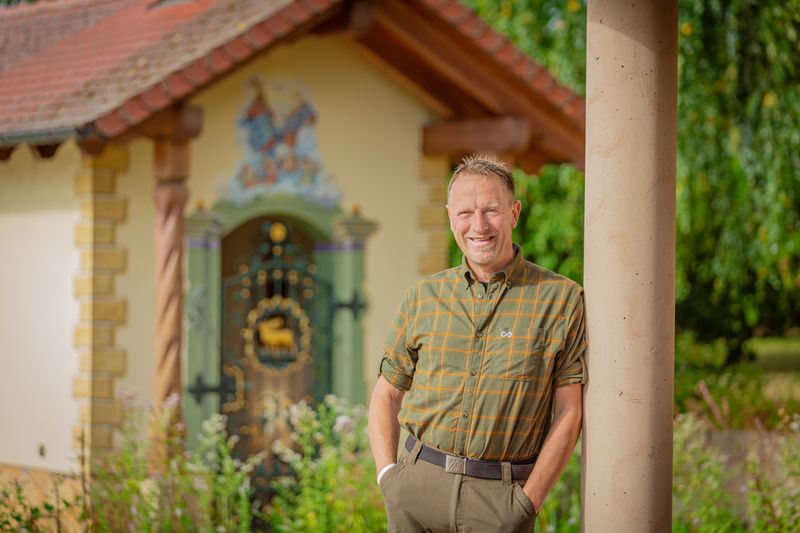 Titelbild: Ein Jäger mit Herz für Natur und Heimat
