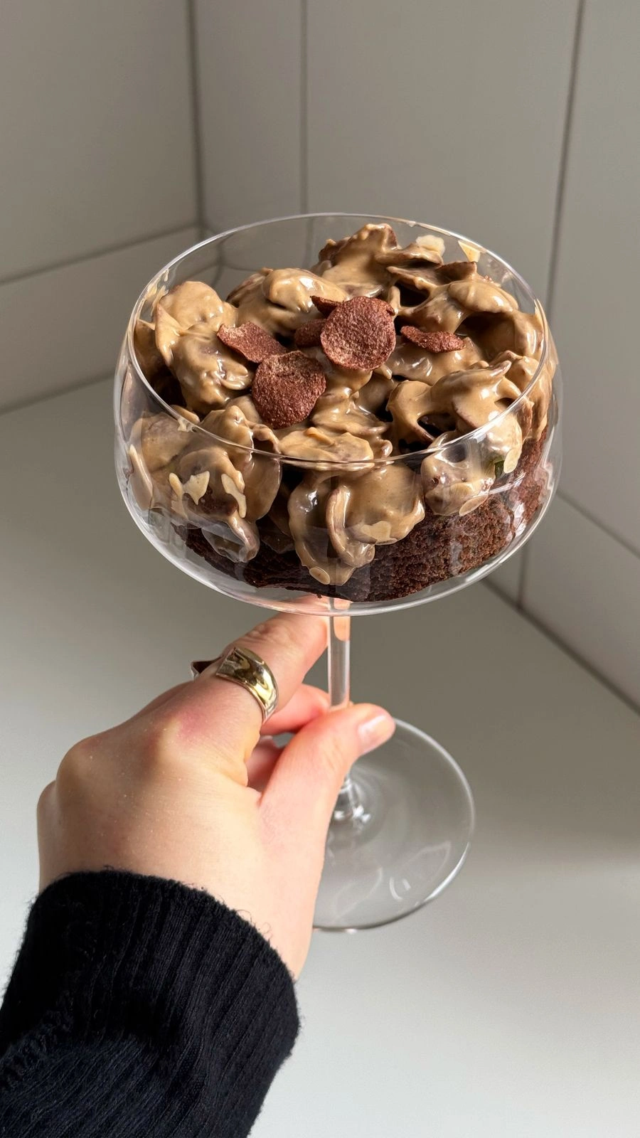 Vegan hazelnut cocoa cereal brownie 