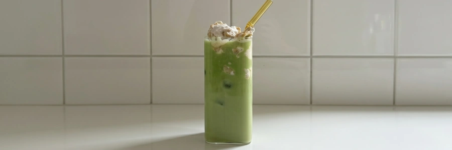 Veganer Bananen-Pudding Matcha