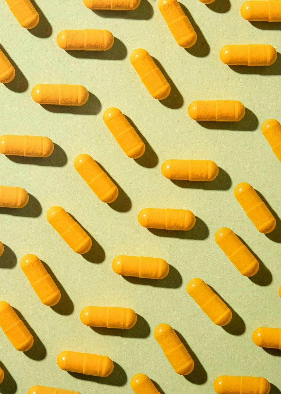 Compléments alimentaires : nutriments en comprimés et en gouttes