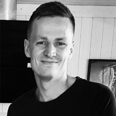 <p style="text-align: center;">Frederik Laust