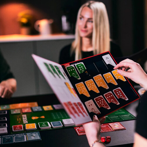 Mappe med spillere i Superclub