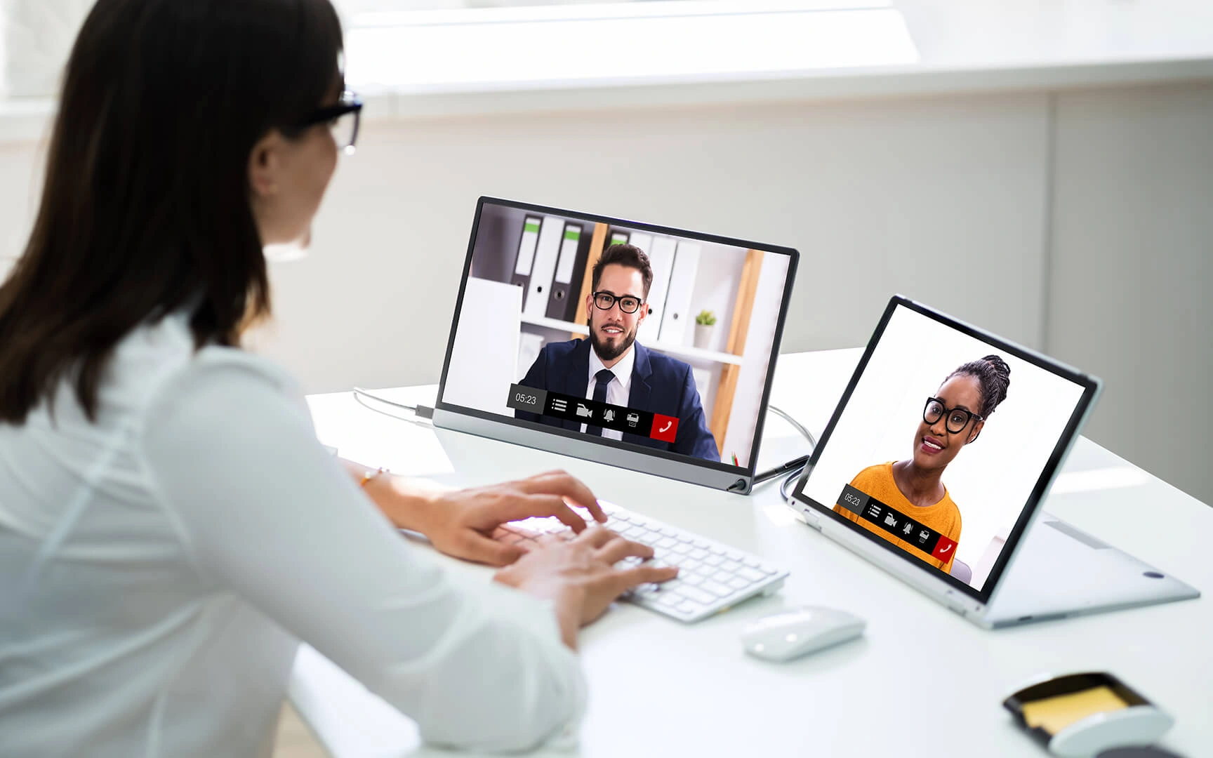 conference call 3 persons
