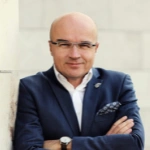 Piotr Chrobot