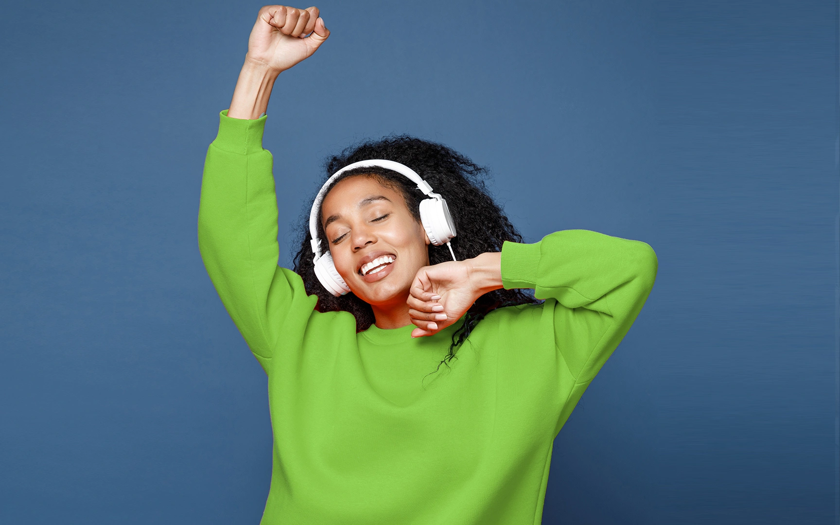 woman hearing music